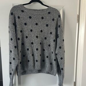 📌3 for $20📌Gray Polka Dot Sweater size XXL